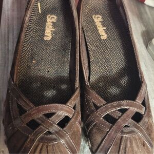 Sketchers slip ons size 7 brown
